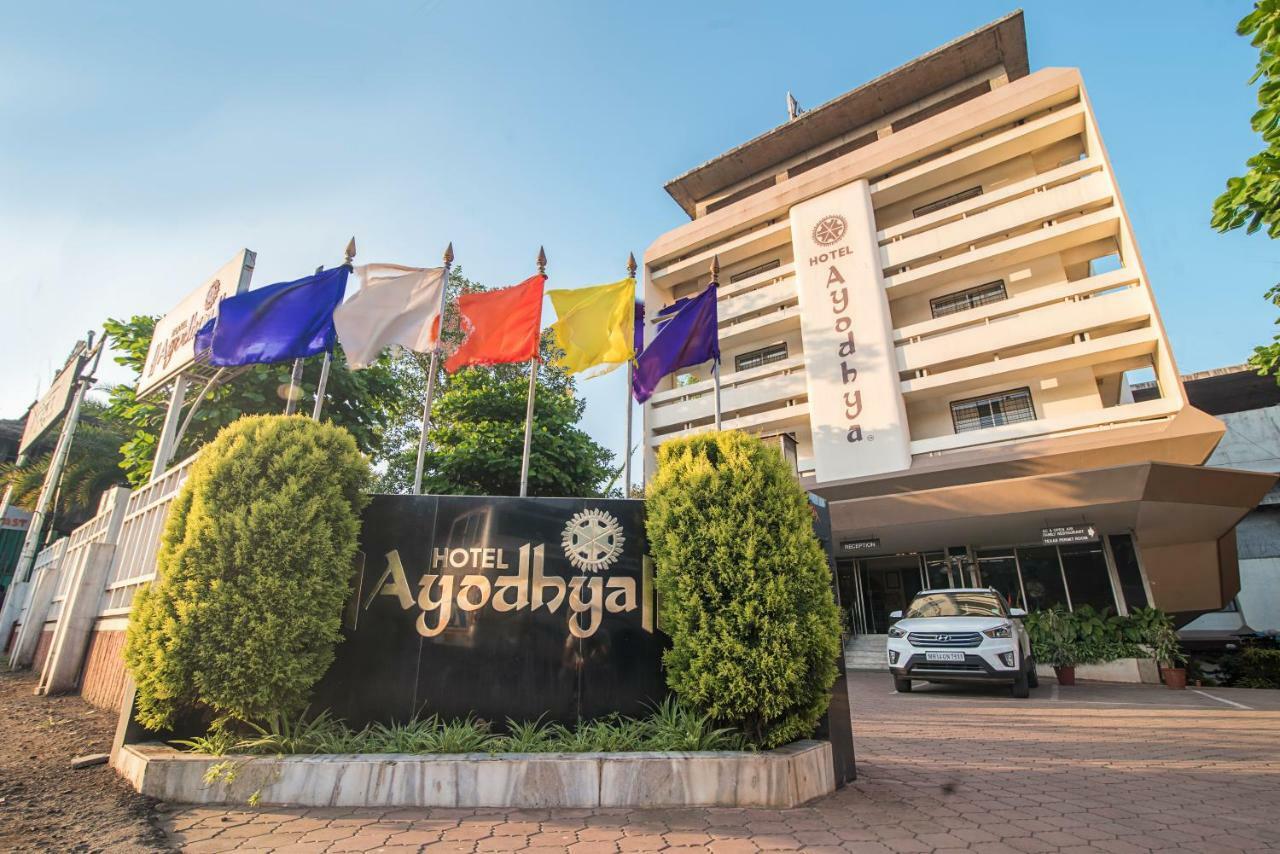 Hotel Ayodhya Kolhapur Bagian luar foto